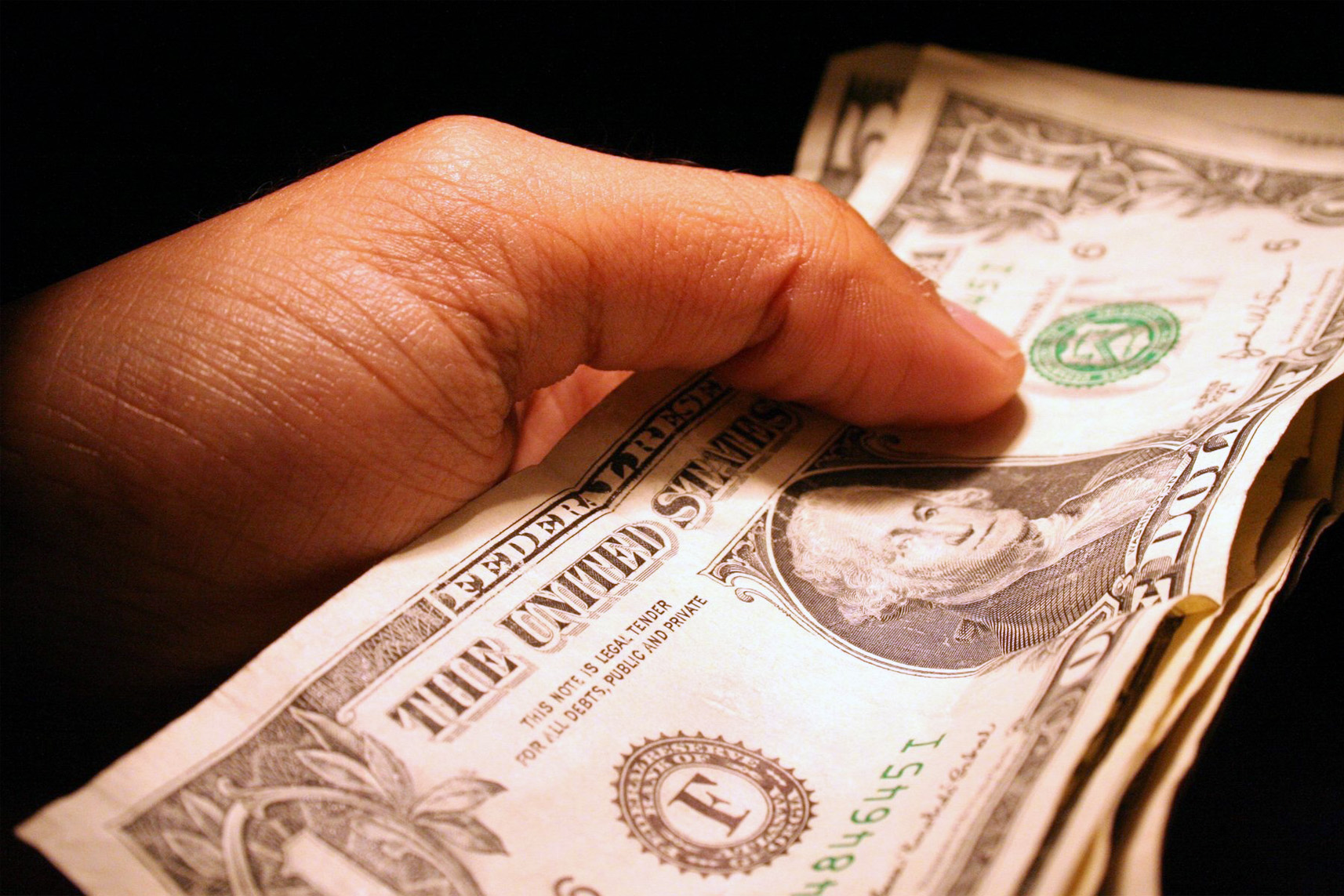 Scrap Metal Recycling Yards Can Pay Cash Safely & Securely Transact