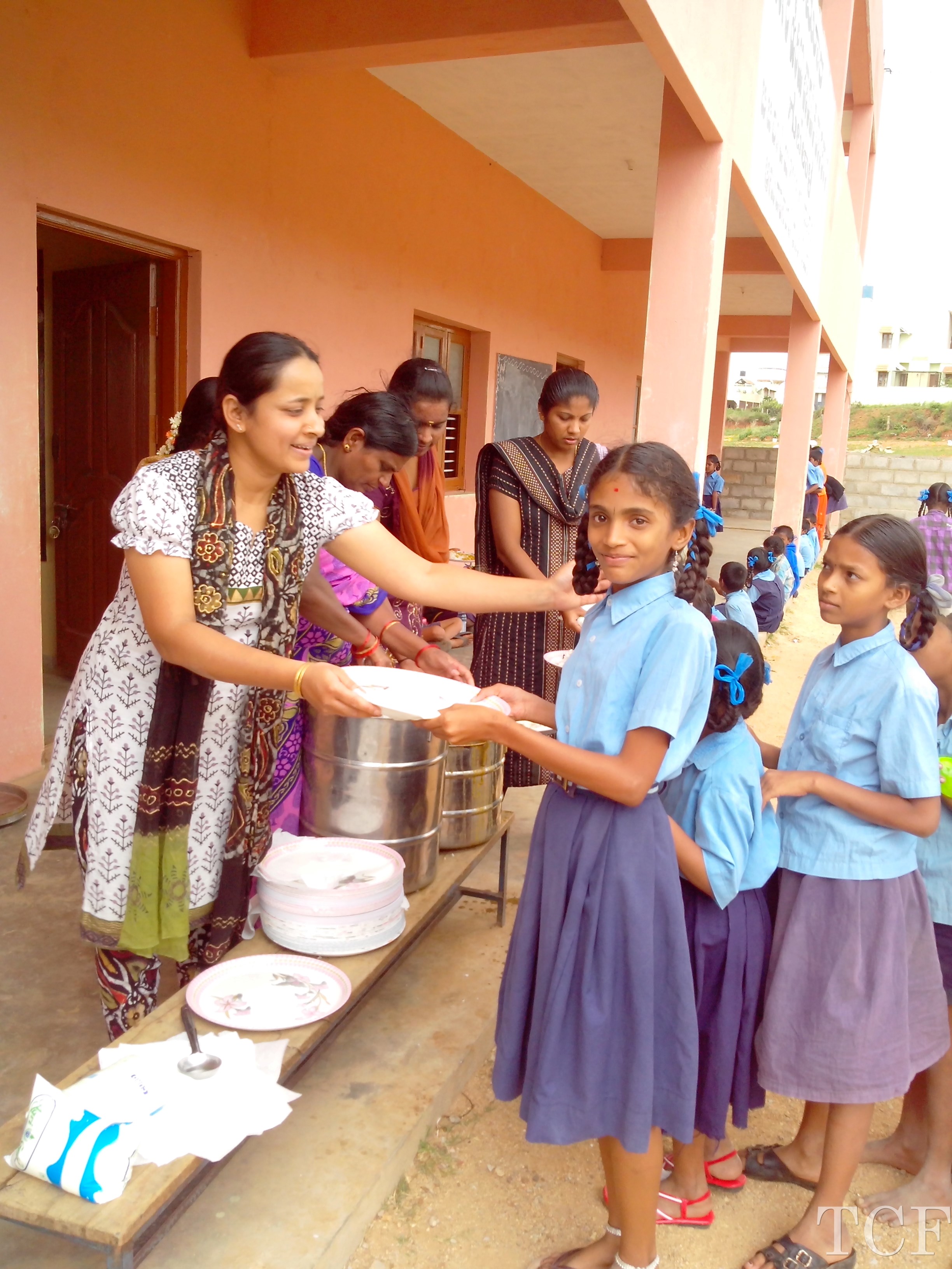 Plates Distribution Tranquil Charitable Foundation