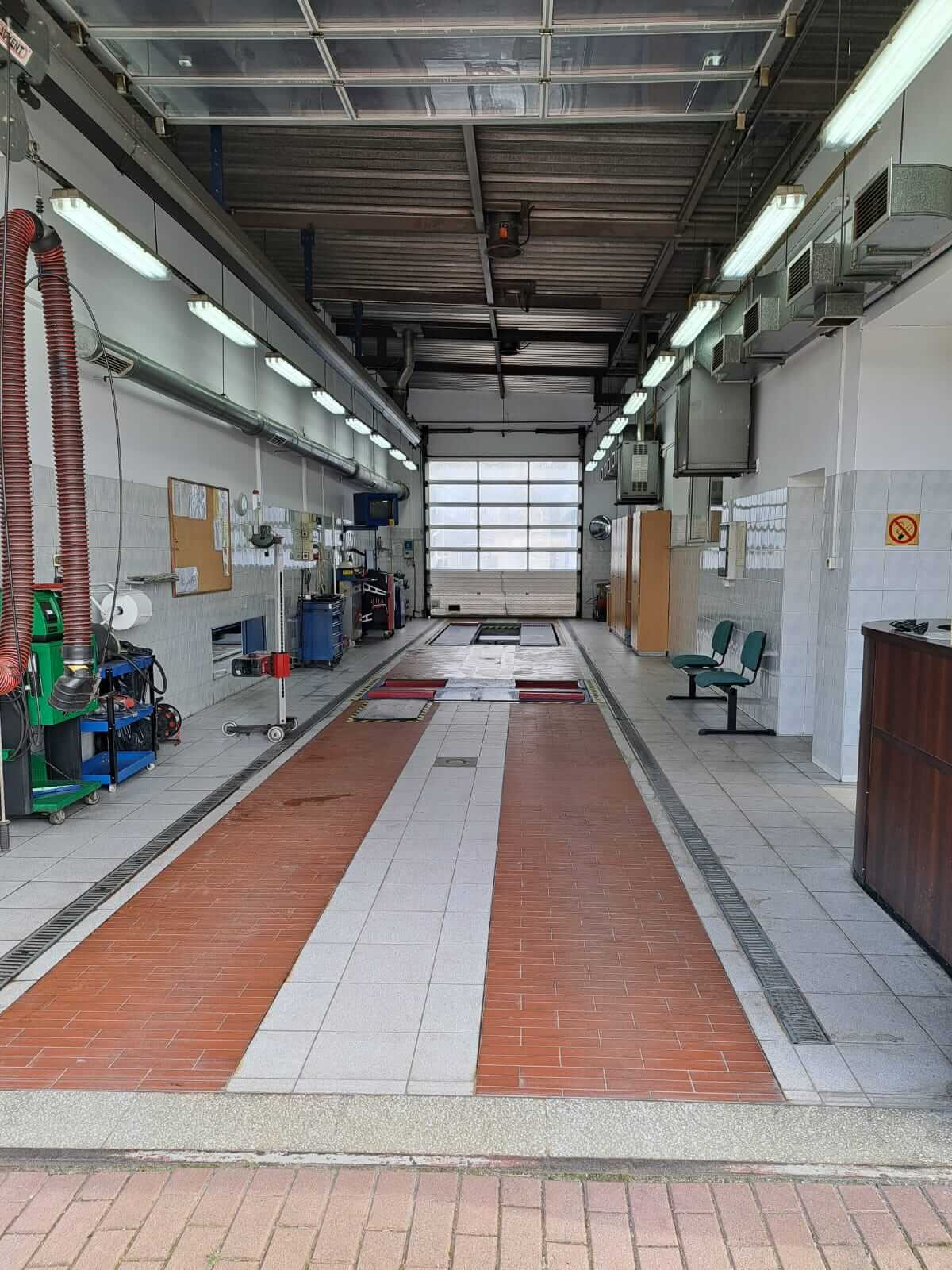 STACJA KONTROLI POJAZDÓW TransAuto Expert