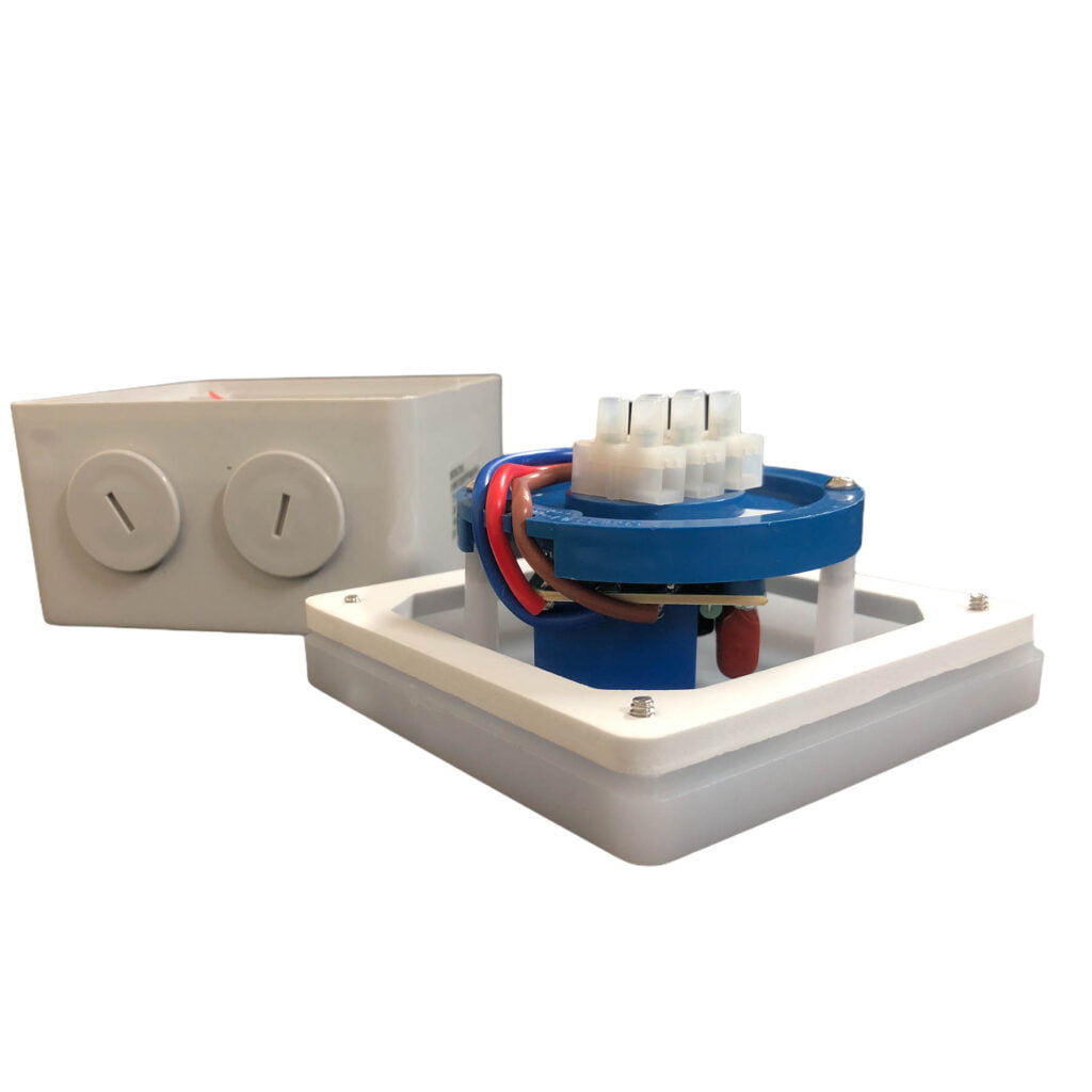 Photoelectric Sunset Switch IP65 Day Night Optical Sensor 5100 Lux 15A