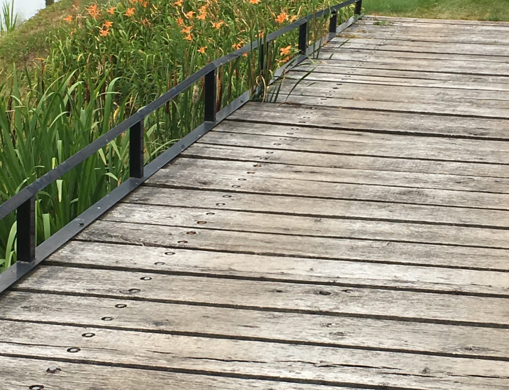 To Compartmentalize Transformative Grief