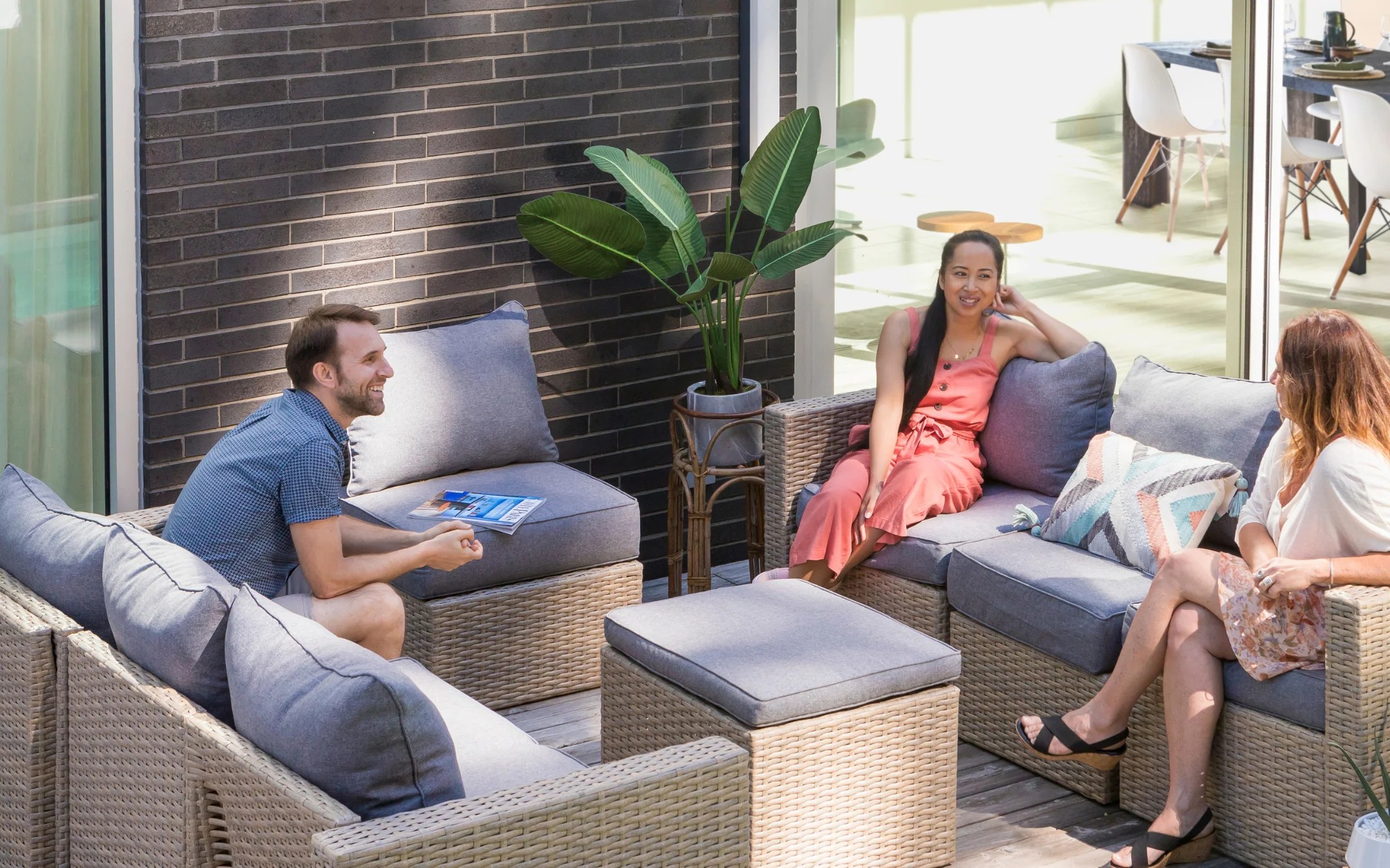 How to Choose Patio Furniture