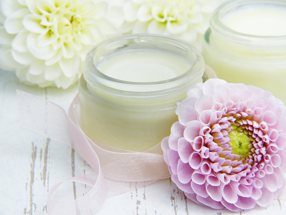How To Choose Safe And Natural Face Products Transitional Content