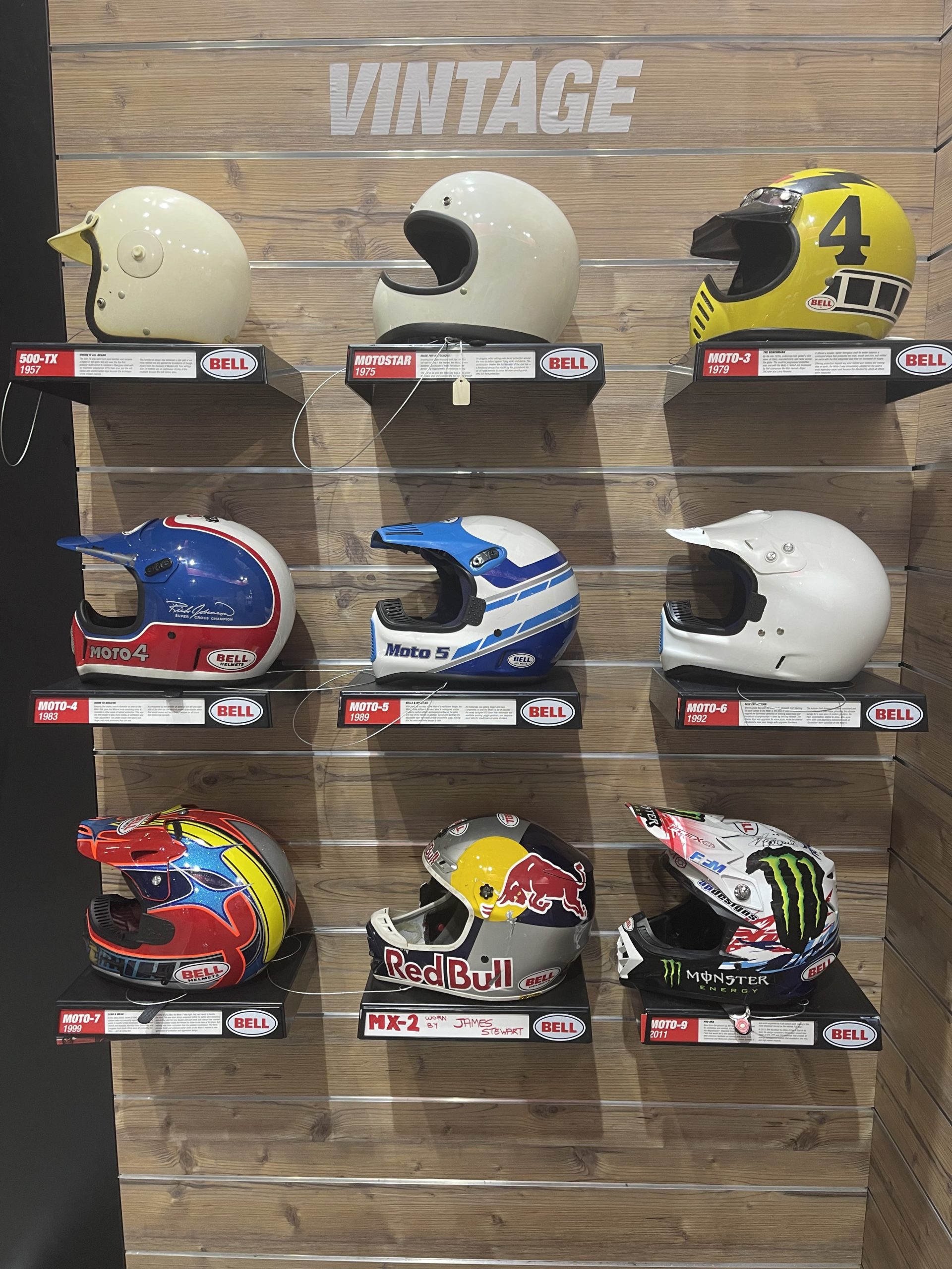 Product Spotlight Bell Moto10 Spherical Helmet Transmoto