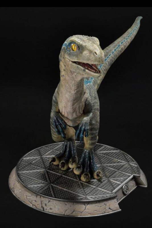 Baby Blue Jurassic World Estatua Prime Collectibles 34 cm