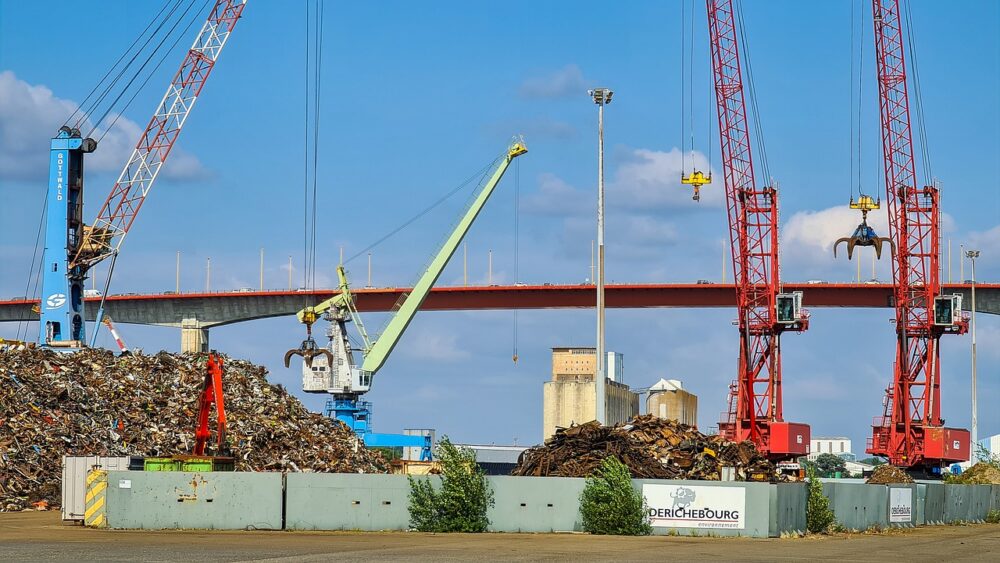 Large trash Pickup Trash Removal Solutions