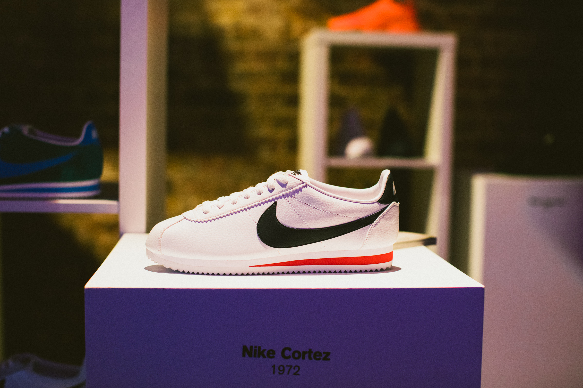 nike cortez foot locker