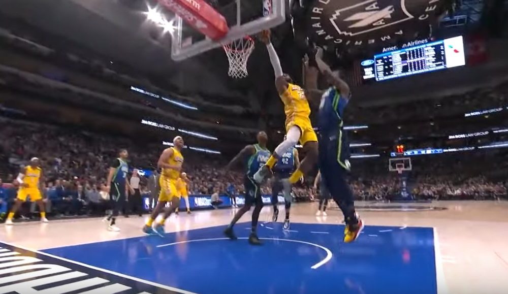 Nba gehälter von lebron james seit 2003. LeBron James a sorti le mode daron : grosse victoire face ...