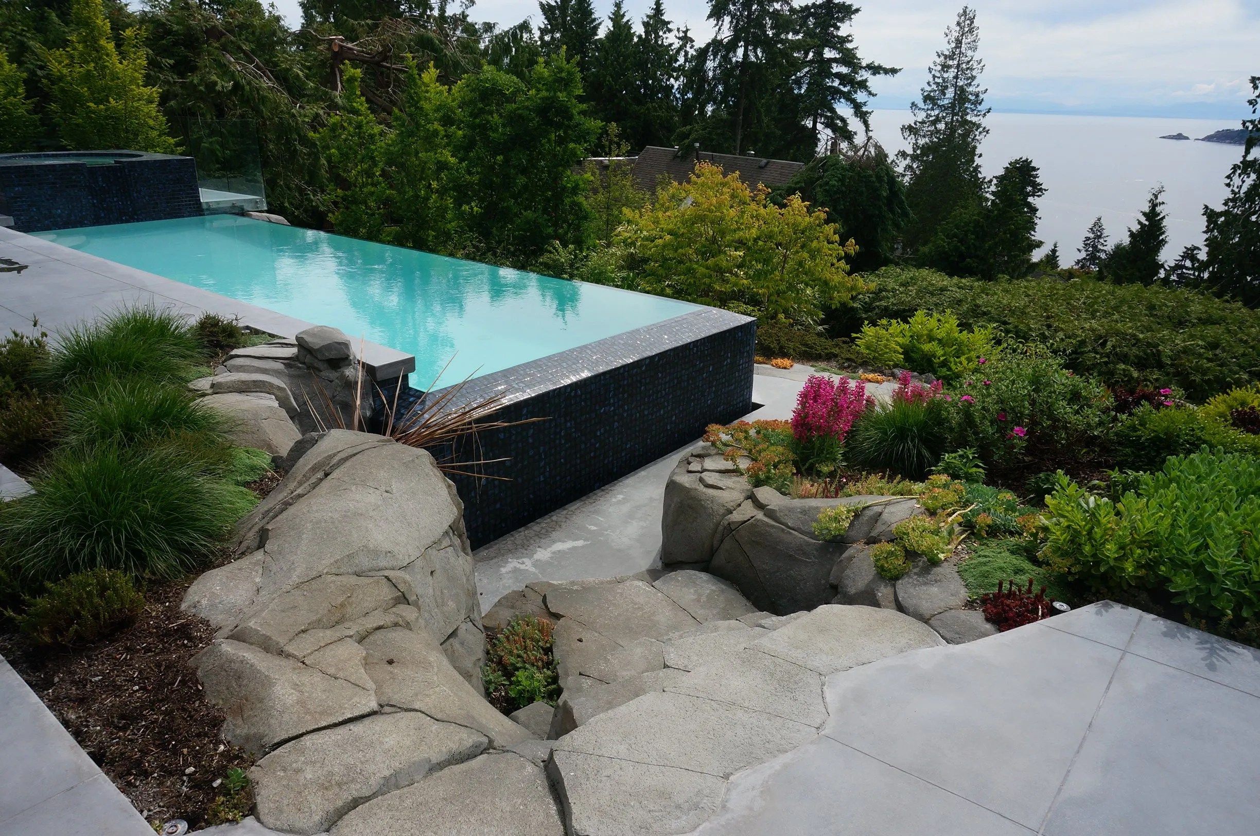 West Vancouver pool by Trasolini Pools Trasolini Pools Ltd
