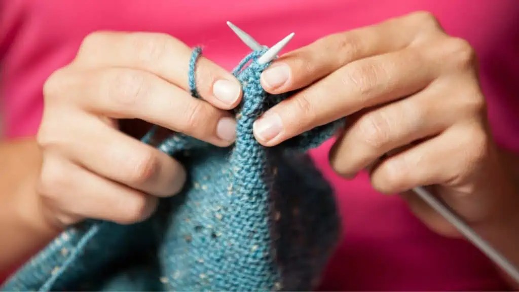 Can You Bring Knitting Needles on a Plane 2024?