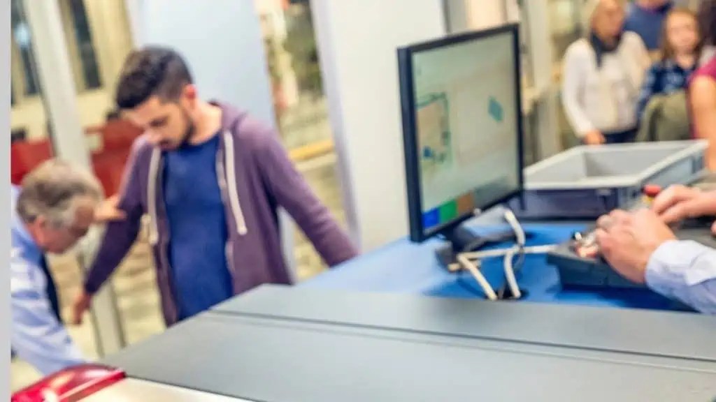 How Many Electronics Can You Bring On A Plane