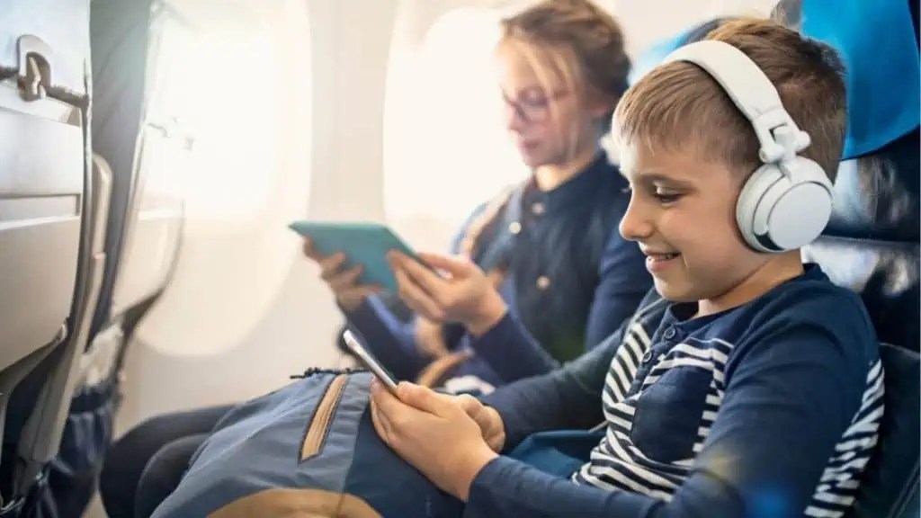 How Many Electronics Can You Bring On A Plane