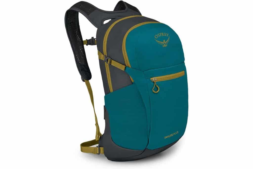 55 Creative Gifts For Someone Going to Alaska 2023