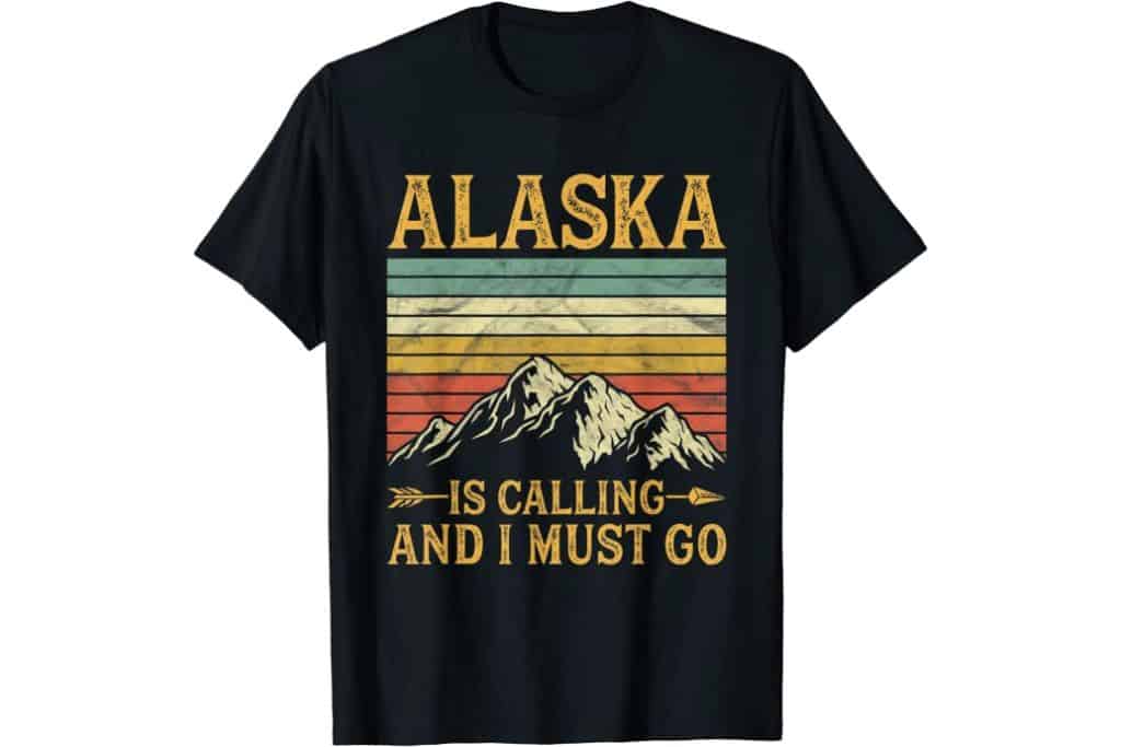 55 Creative Gifts For Someone Going to Alaska 2023