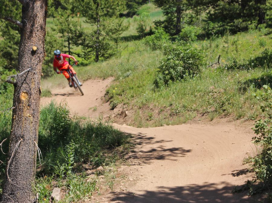 Understand and buy > easy bike tracks near me > disponibile