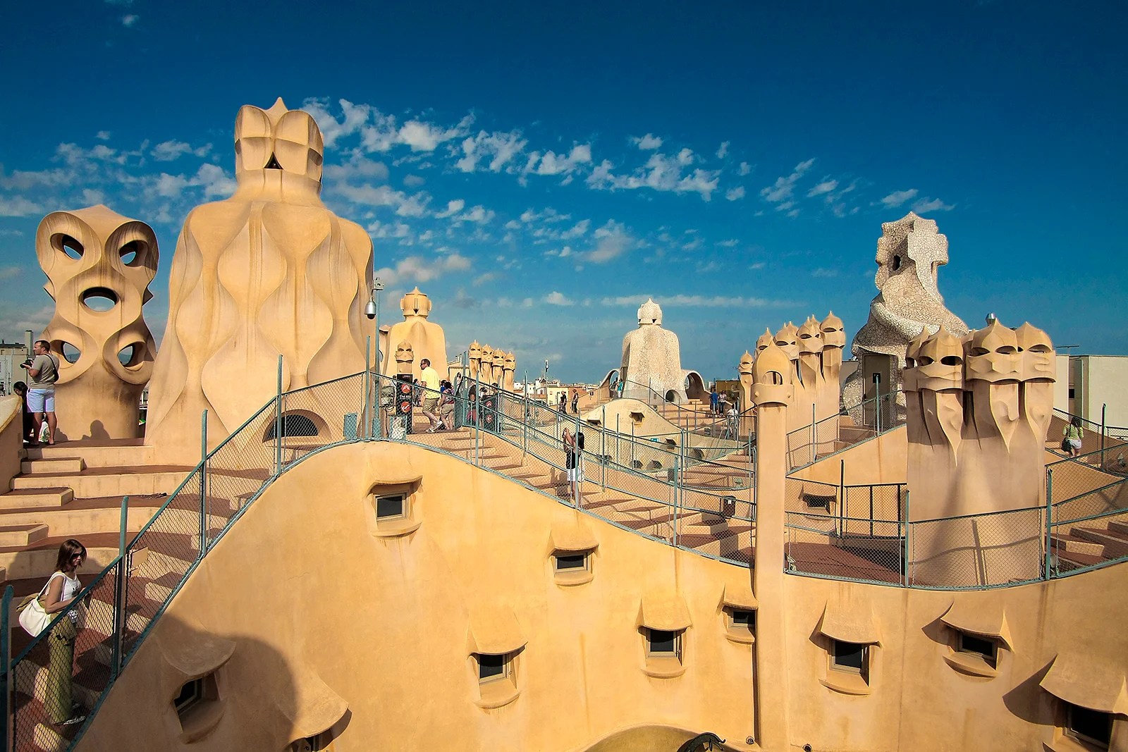 Casa Mila, “Cave” in the elite area of Barcelona