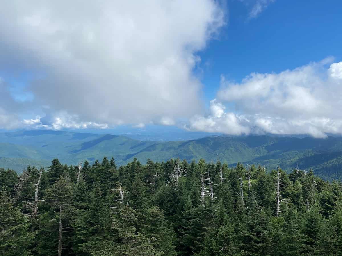 Great Smoky Mountains National Park - The Ultimate Guide to the Great Smoky Mountains National Park Clingmans Dome View in the Great Smoky Mountains National Park, USA.