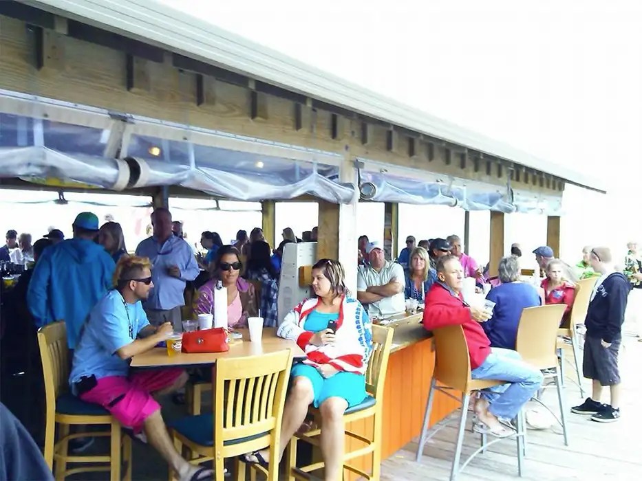 Fish Heads Bar & Grill, Nags Head, NC Travelfish