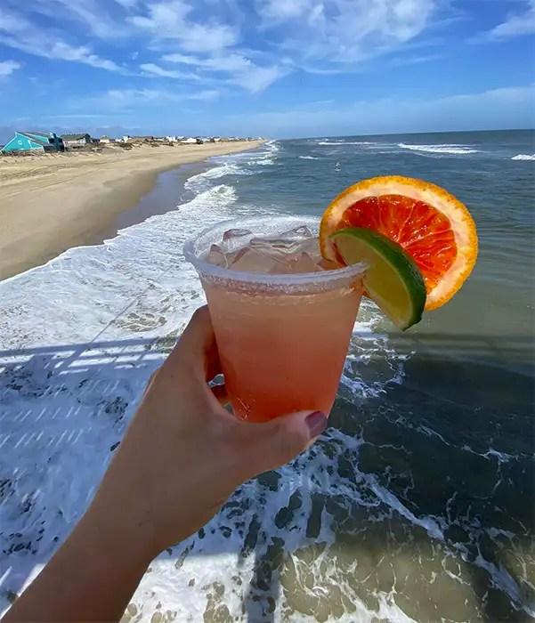Fish Heads Bar & Grill, Nags Head, NC Travelfish