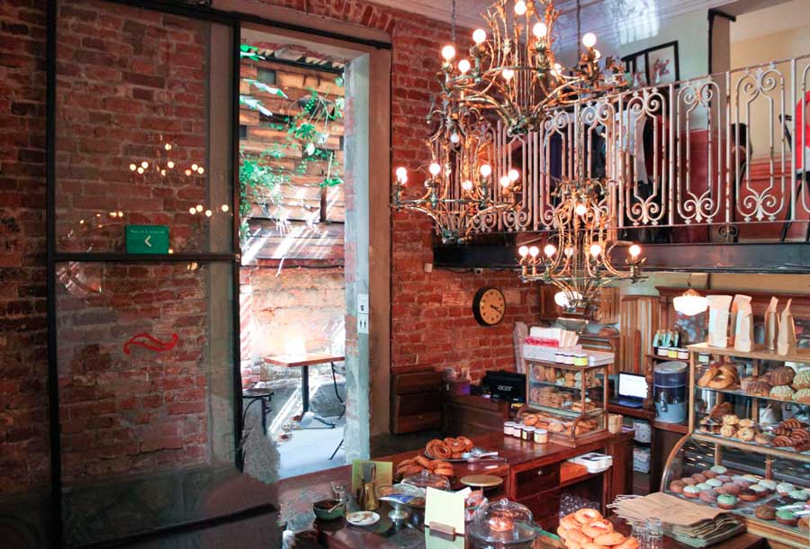 19 Best Cafes & Coffee Shops In Mexico City (in 2022) Read a Biography