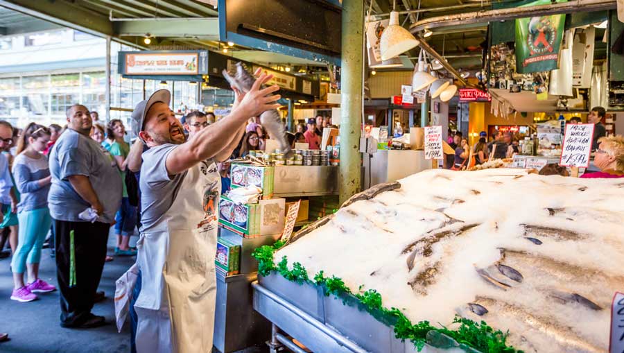 Pike Place Market (The Ultimate Guide, By a Local)