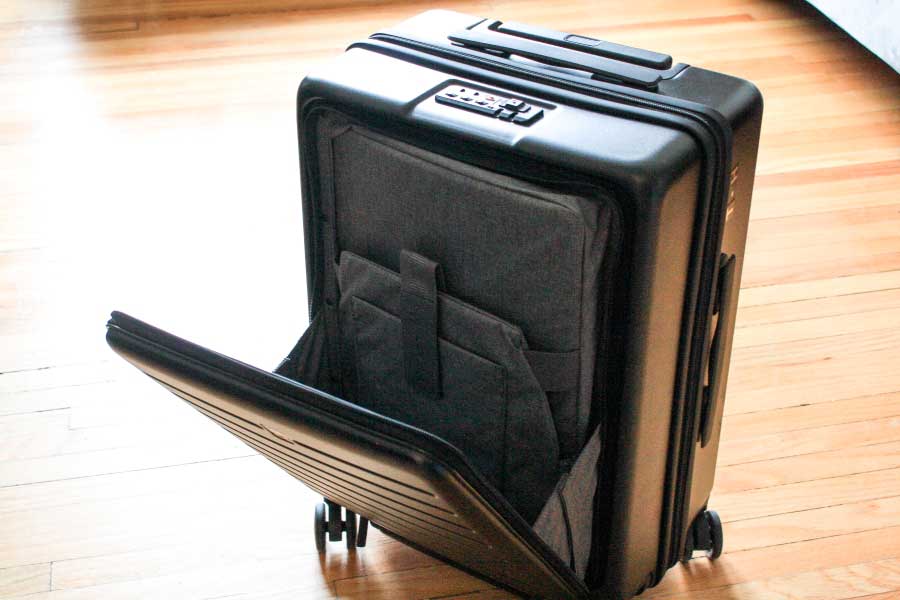 6 Best Carry On Luggage Bags (Tested & Ranked)