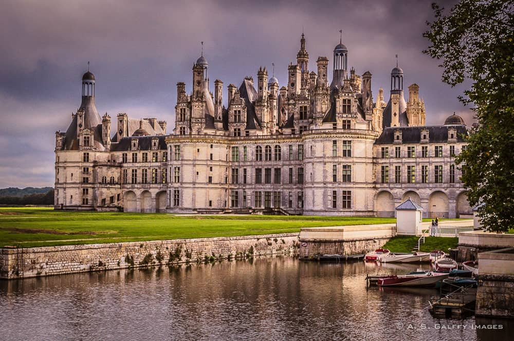 Château de Chambord a Hunting Lodge of Gigantic Proportions
