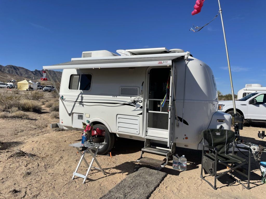 Things to Know Before You Buy an Oliver Trailer Travels & Travails