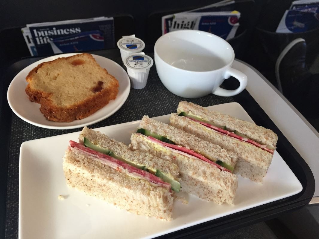 DUBLHRDUB British Airways Club Europe Kosher Lunch / Kosher