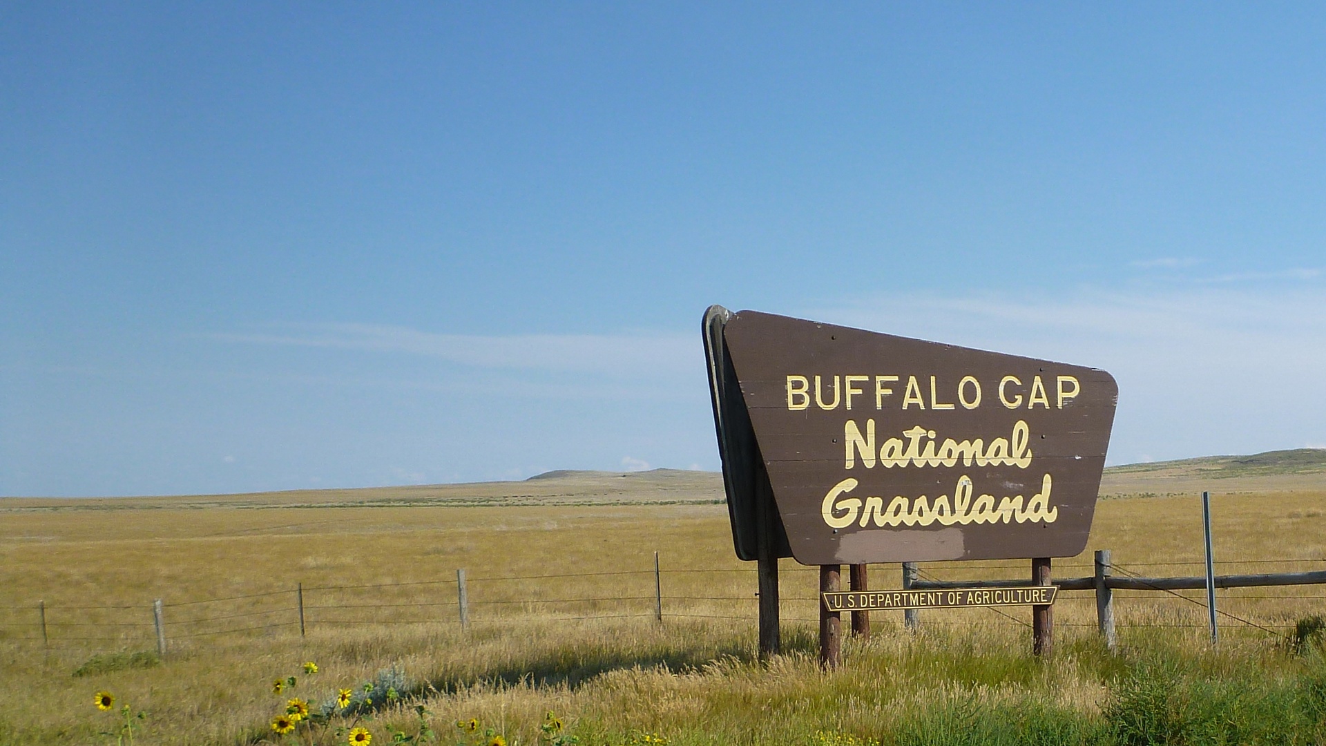 Lookie Where We Are! Travel With Jil and Mike