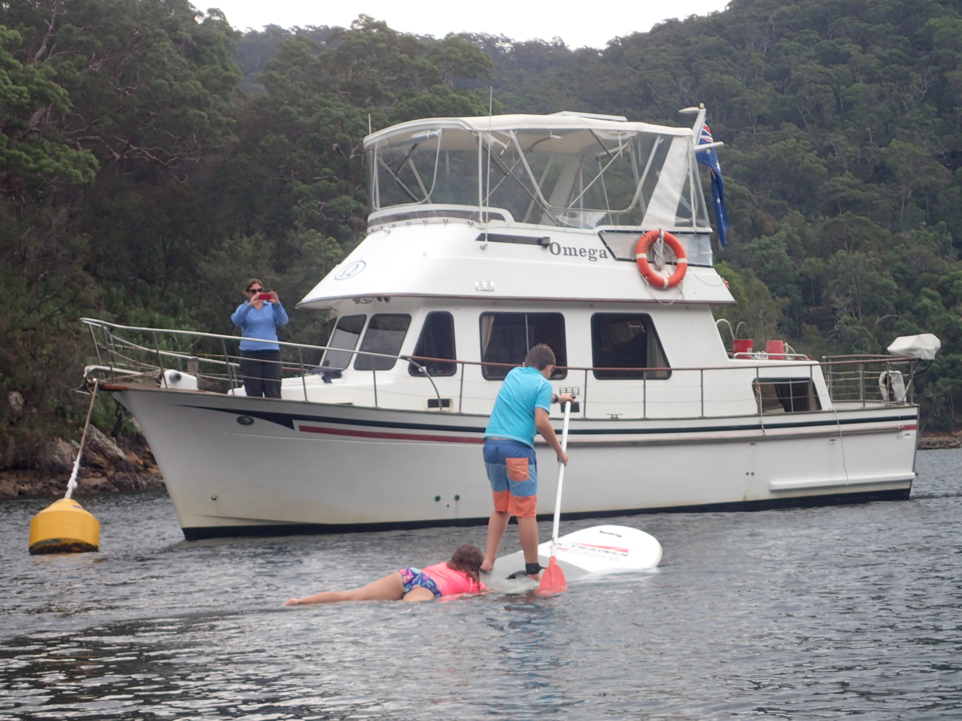 Holiday afloat Hawkesbury River Houseboat Travel Without Tears