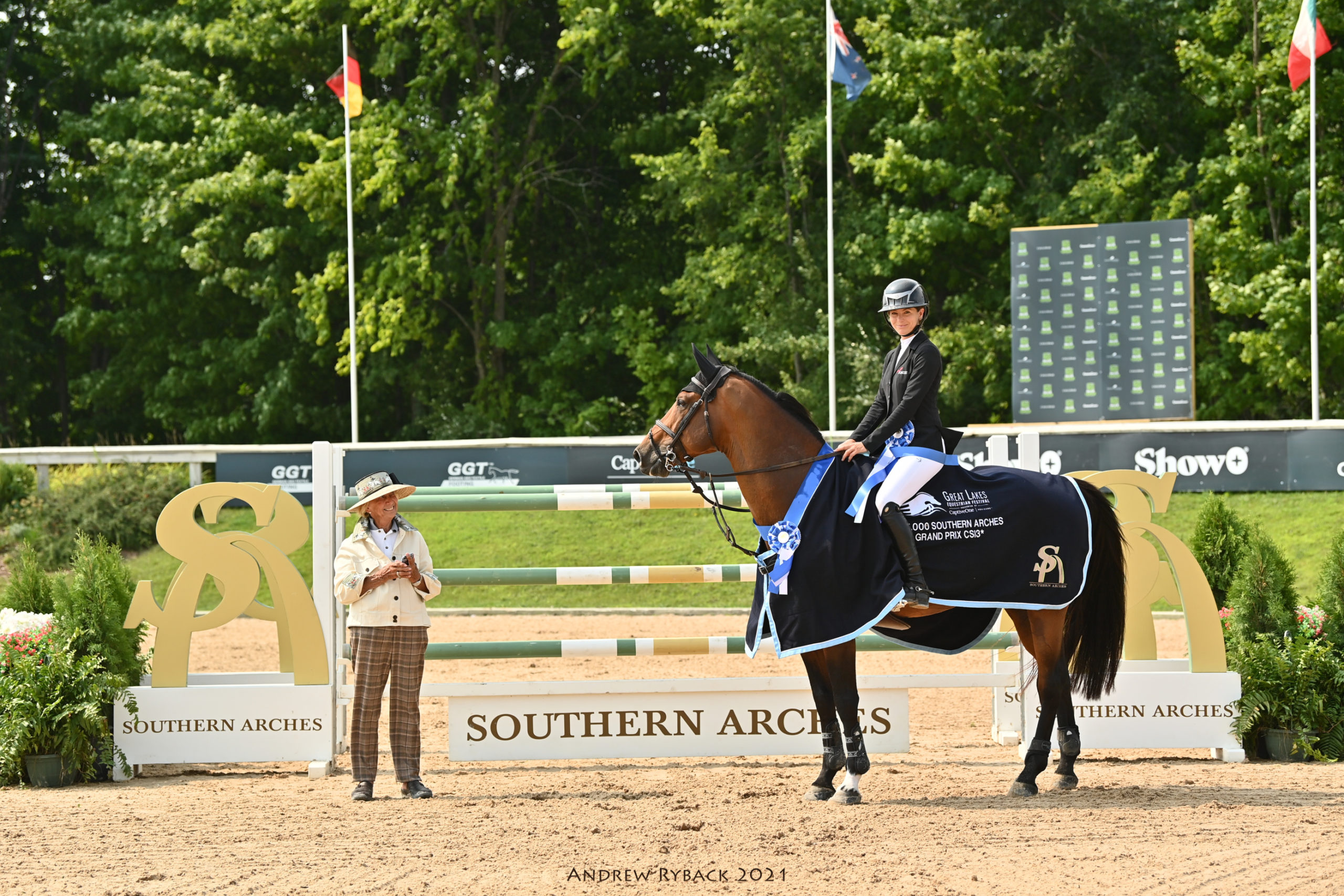 BacktoBack Wins for Bliss Heers in 137,000 Southern Arches Grand