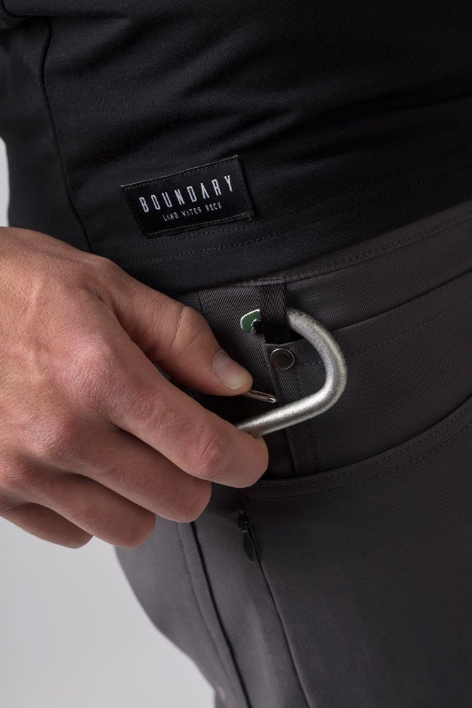Boundary Chase Pants