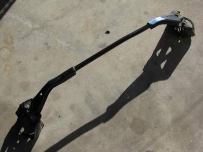 Miata '01-'05 OEM Strut Tower Brace