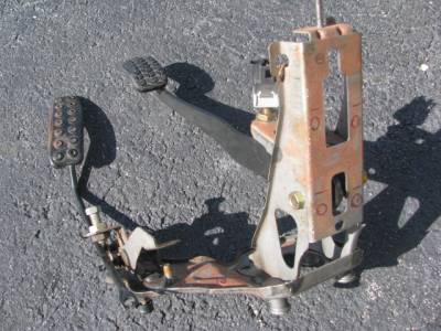 Gas/Brake Pedal Assembly '90-'05 Miata