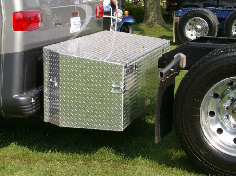SemiTruck Custom Aluminum Tool Boxes Trebor Manufacturing
