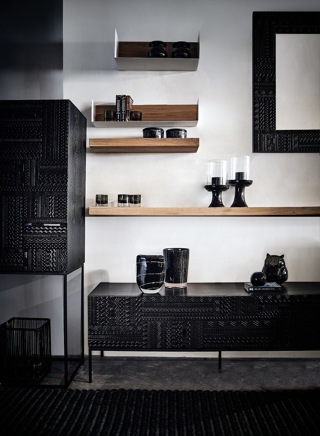 ancestors tabwa tv with 1 flipdown door, 1 drawer TREE