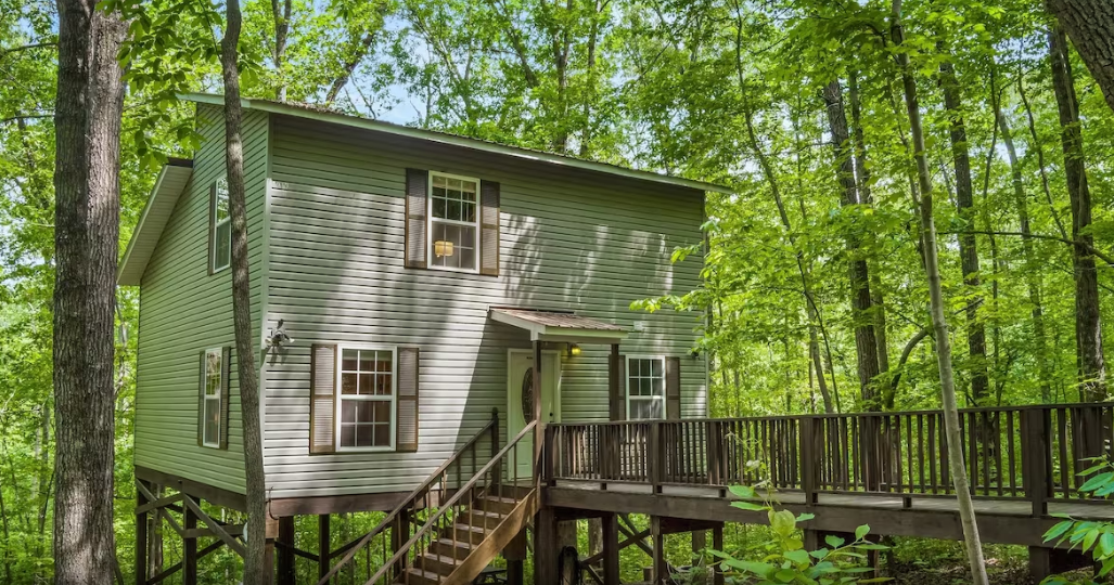 6 Unique Treehouse Rentals in Alabama Experience Nature and Adventure