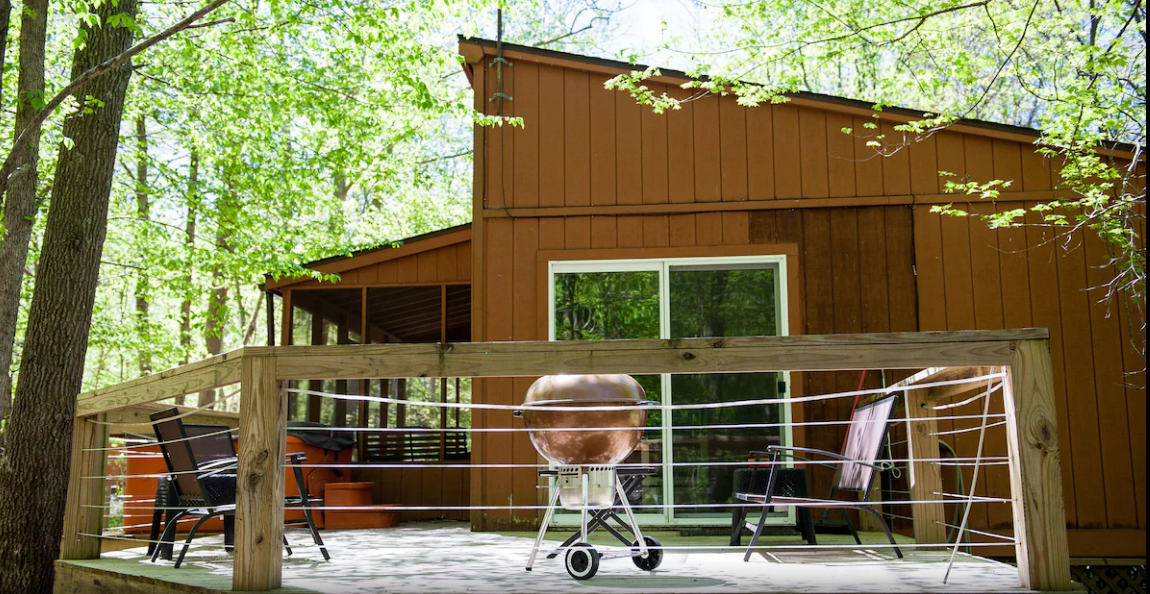 Cozy and Charming Illinois Treehouse Rentals Treehouse Serenity