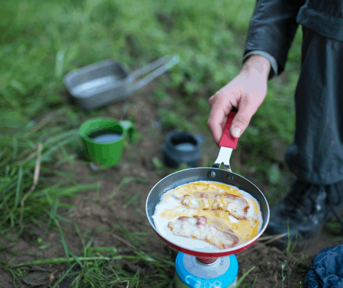 The Ultimate Guide to Successful Camp Cooking Tips, Hacks & Products
