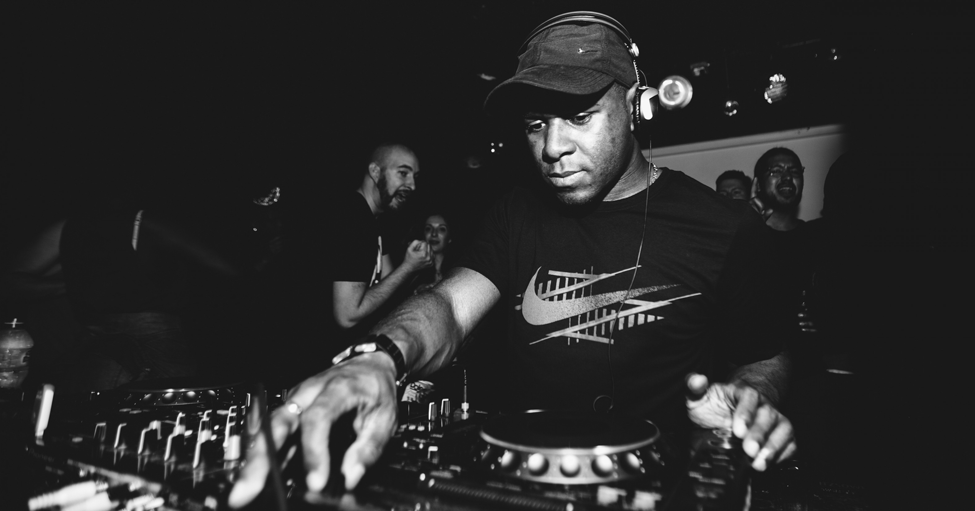 HERITAGE DJ EZ Gives Boiler Room An Intense History Lesson In UK