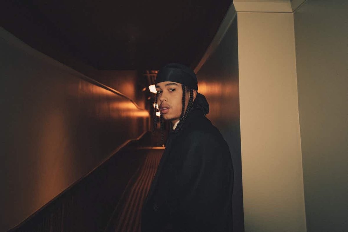 Strandz Heads To The City Of Love For "J'adore" Video TRENCH