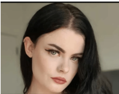 Blondeadobo Age, Bio, Career, Net Worth, Boyfriend & More