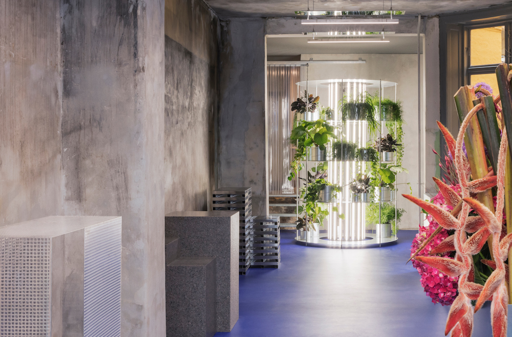 TABLEAU Flower Shop by Studio David Thulstrup