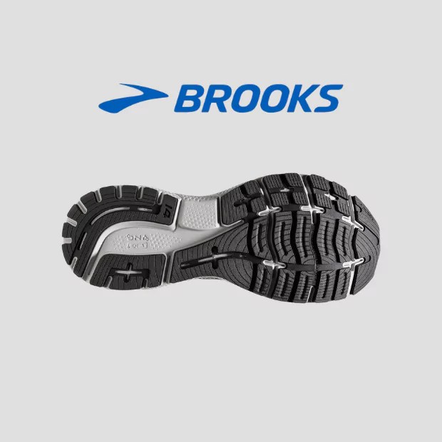 Compare Brooks Ghost 14 vs. Hoka Bondi 7 Which Running Shoe Is Best