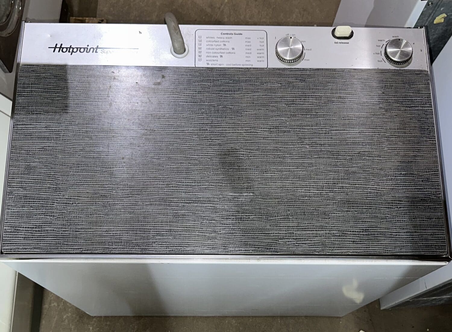 THBTTWM06 Hotpoint Supermatic Twin tub Washing Machine • Trevor Howsam Limited (Boston)