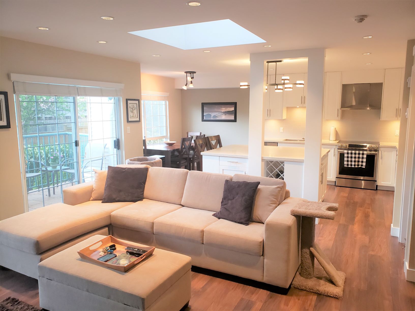 204, 3755 Albert Street, Burnaby Property Management Company