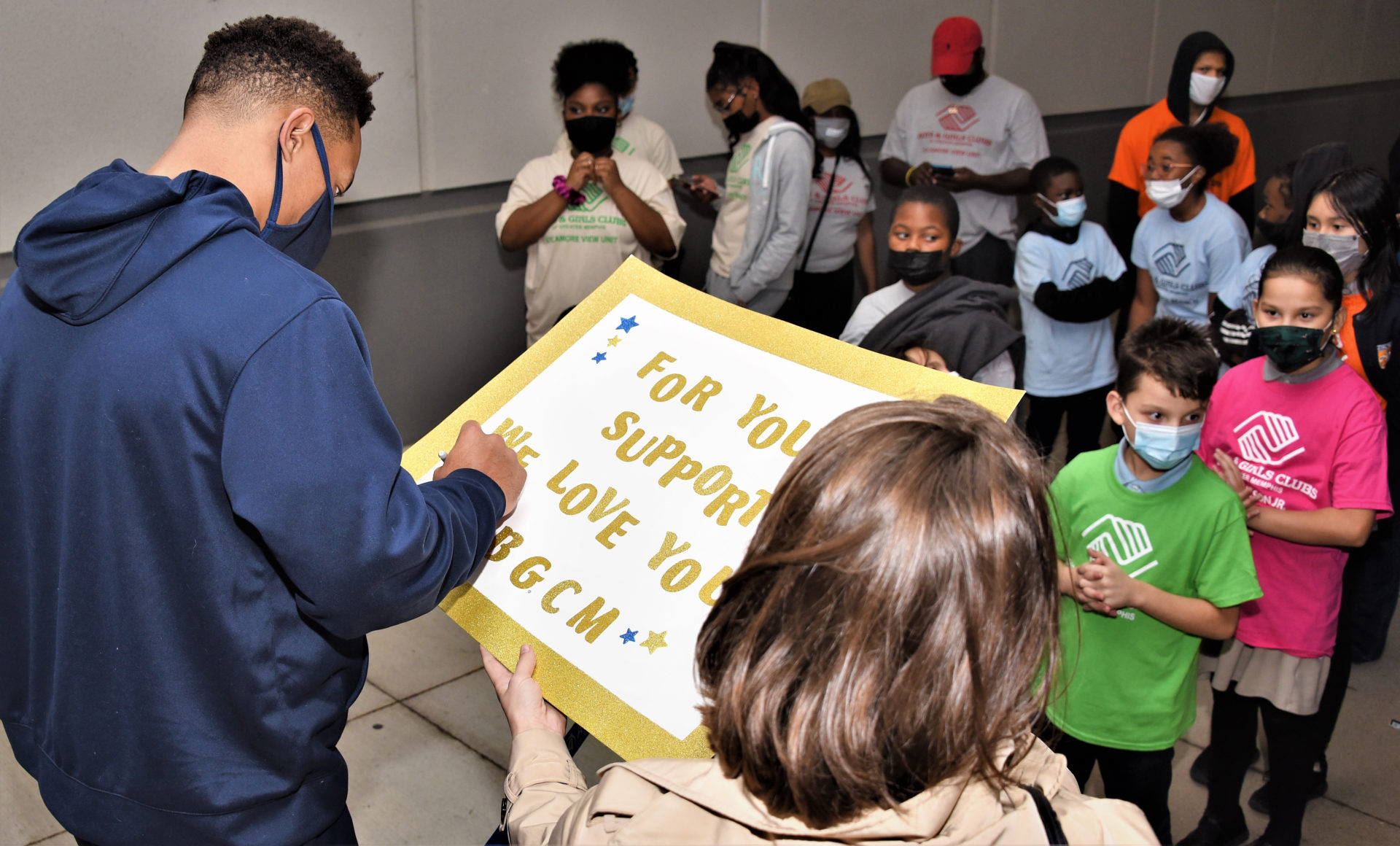 Boys & Girls Clubs visit fulfilling for Grizzlies’ Bane, kids