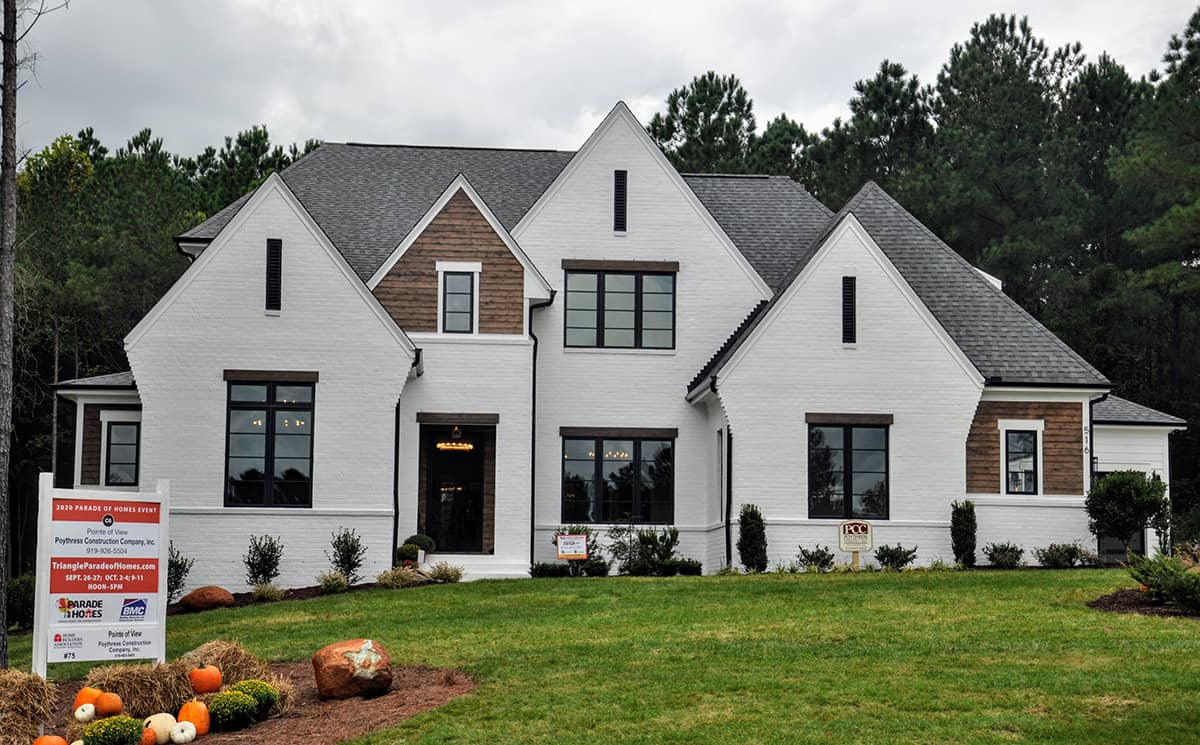 Parade of Homes Seaforth Landing Triangle Tile & Stone