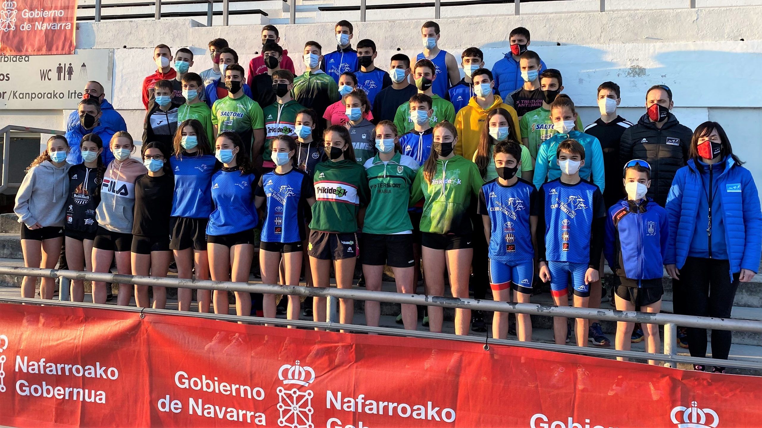 Realizada la Toma de Tiempos FNTFETRI en Pamplona con 40 deportistas